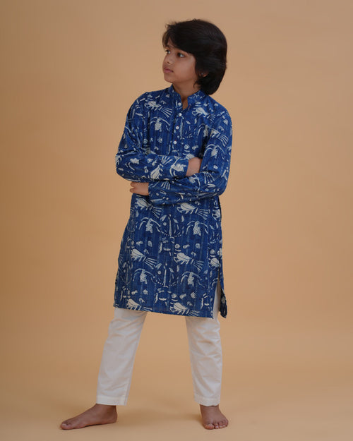 Boy wearing blue indigo boys blue indigo vegetable dye bird print cotton kurta pajama set front view | NEW AGE CLOTHING
