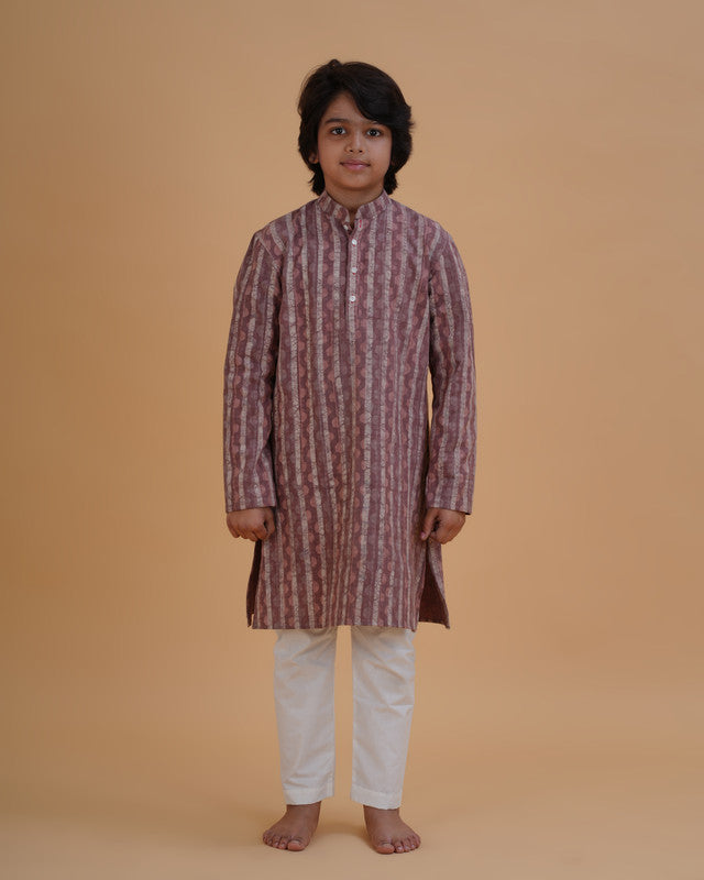 Boy wearing brown bagru boys brown bagru vegetable dye print cotton kurta pajama set front view | NEW AGE CLOTHING