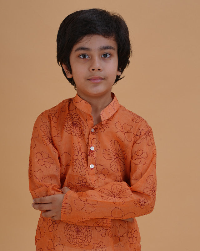 Boys Orange Soft Organdy Floral Outline Print Cotton Kurta Pajama Set - view 5 | NEW AGE CLOTHING