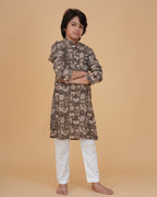 Boys Brown Vegetable Dye Small Motifs Print Cotton Kurta Pajama Set - view 3 | NEW AGE CLOTHING