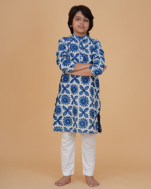 Boy wearing blue & white indigo boys blue white indigo vegetable dye print cotton kurta pajama set front view | NEW AGE CLOTHING